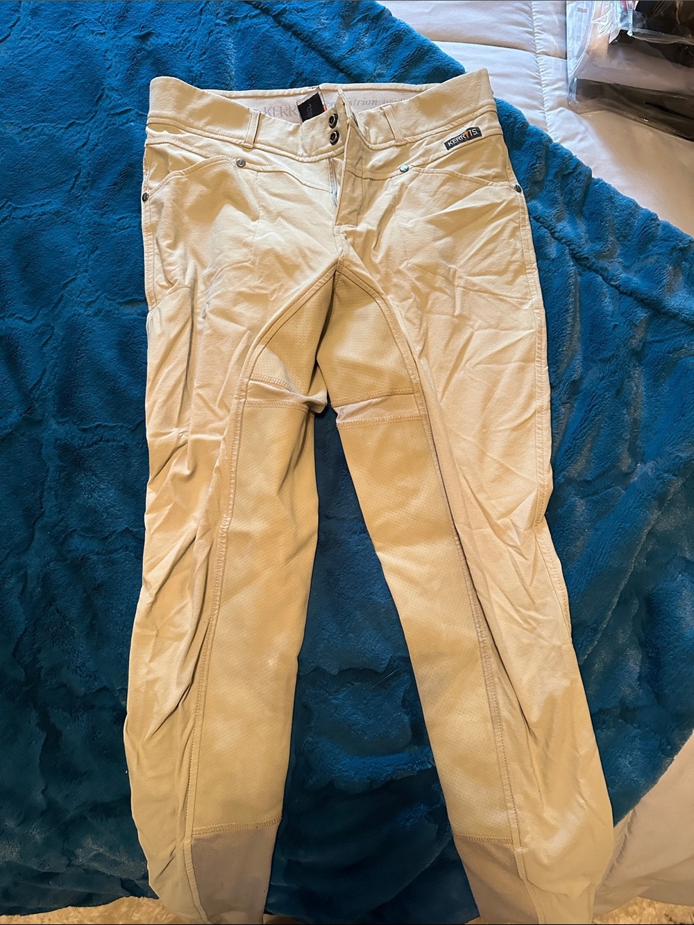 Kerrits ladies Beige Riding Breeches with Full-Seat Grip size M